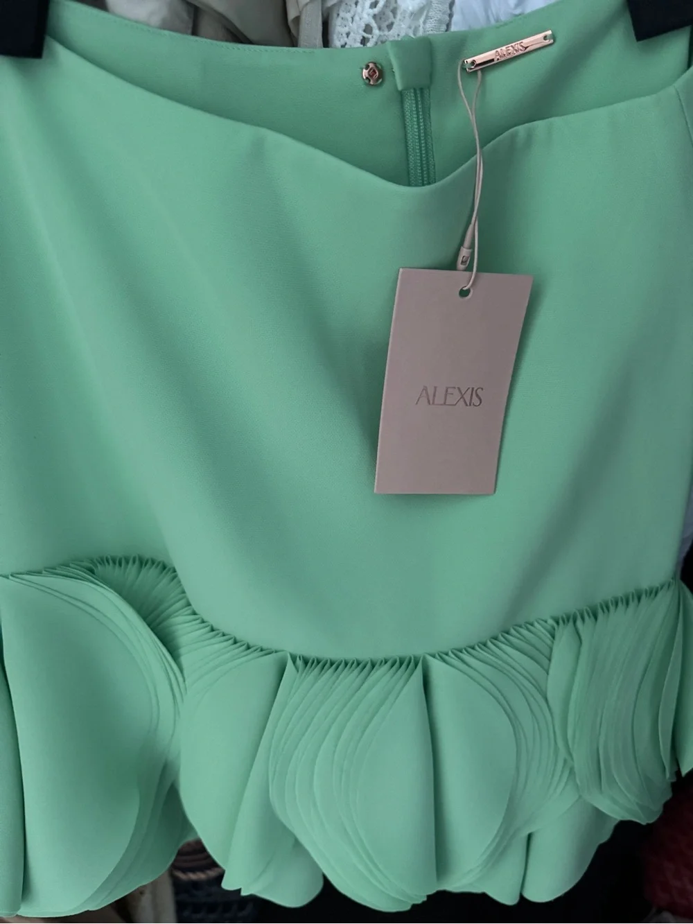 Alexis Pistachio Ruffle Set - Picture 3 of 6